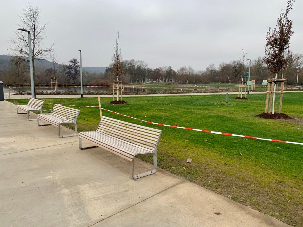 CSU Sitzbank gestiftet Mainlände Eibelstadt